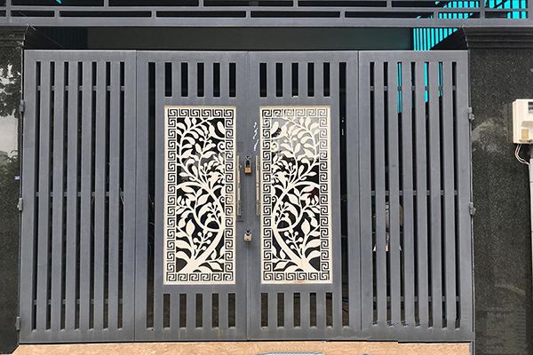 Cửa cổng 26