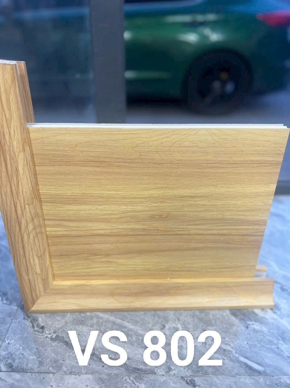 VÁCH NGĂN HAI MẶT 400*26*3000: 355k/ tấm  THANH CHÂN ĐẾ 52*87*3000: 160k/ cây